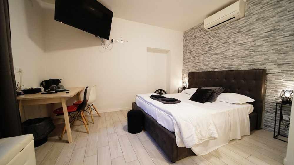 Langolo Di Laura Borgo Roma Destiny Home 3 Verona Camera foto
